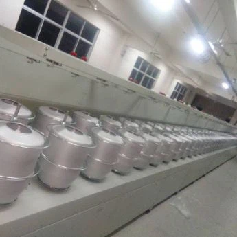 Automatický stroj pro navíjení motouzu